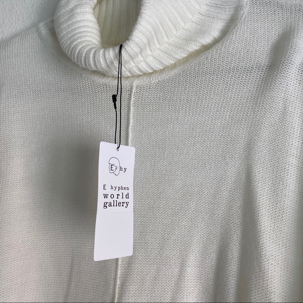 E Hyphen World Gallery White Turtleneck Sweater - Picture 4 of 4